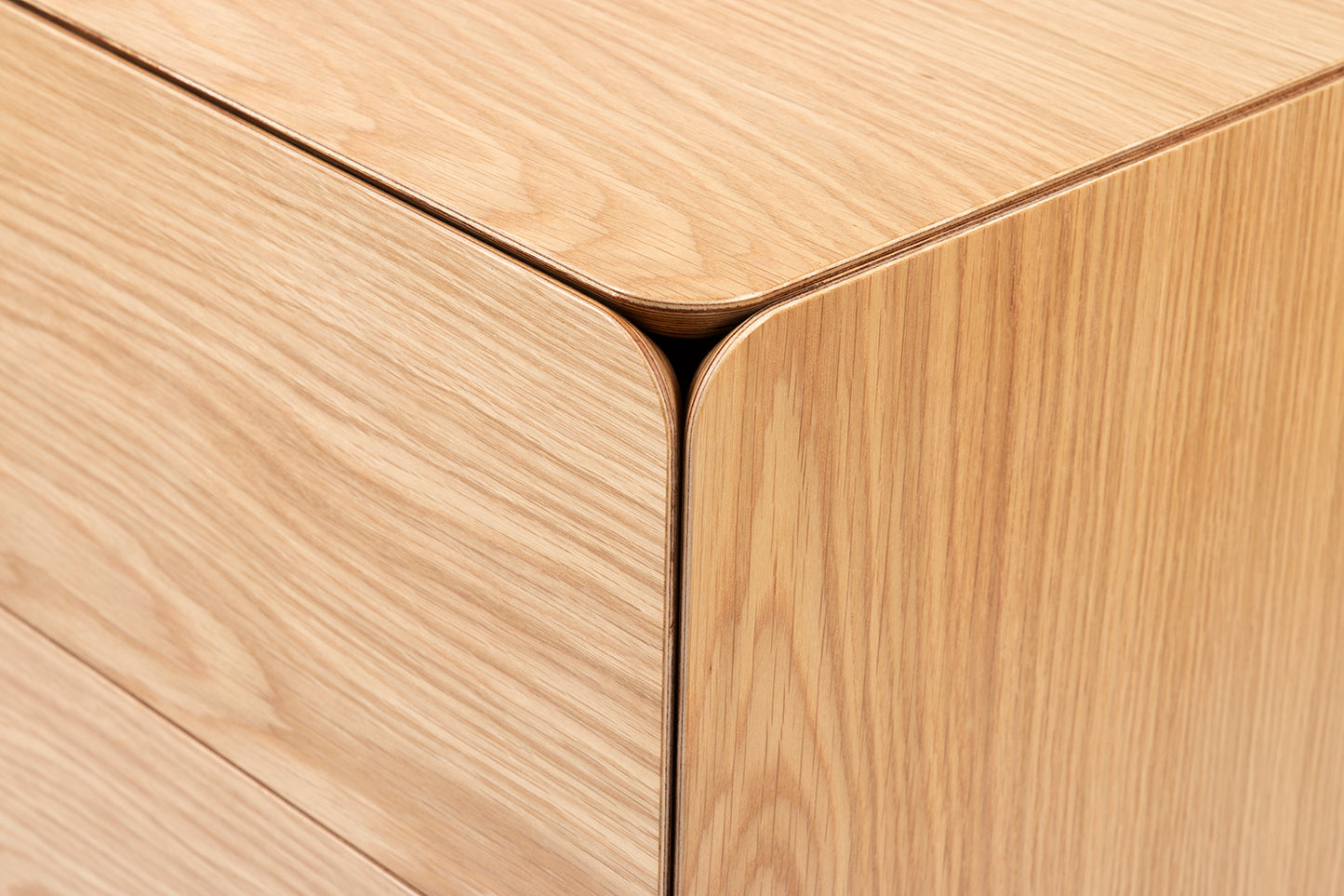 R2 Lowboy (3 colours)